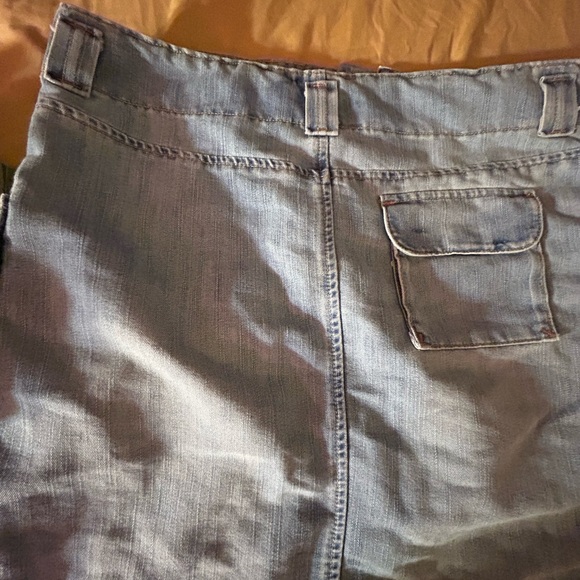 Old NAVY THICK DENIM SKIRT WITH SPLITS BACK POCKET VELCRO CLOSURE size 12 - Picture 15 of 16